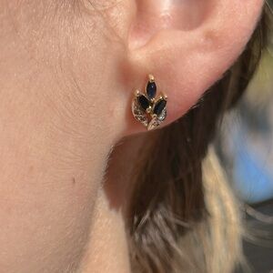 14k real solid gold sapphire Diamonds earrings